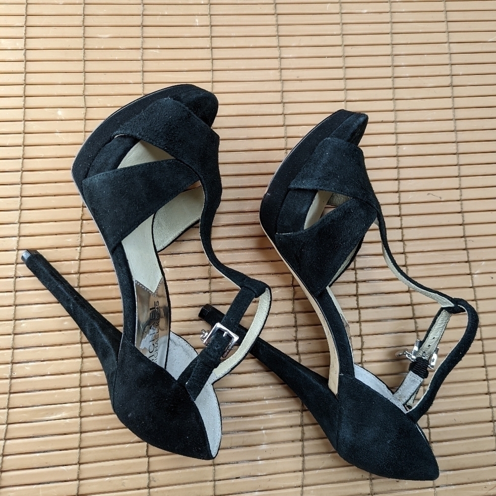 Michael Kors women's black suede platform sandals sz 5.5M. 5" heels. 271pm